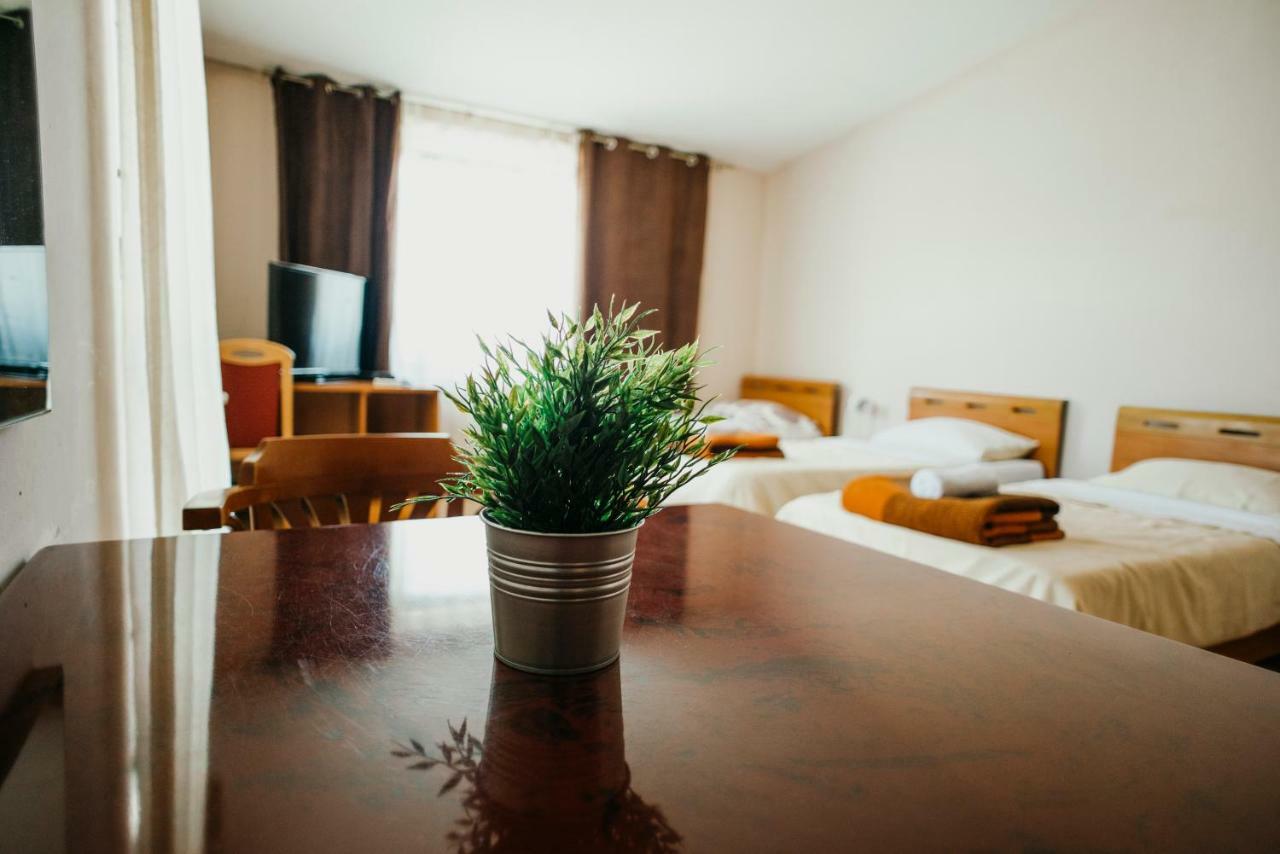 Guest House Sv. Nikola Dugo Selo Esterno foto